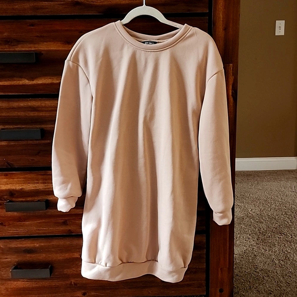 Sweatshirt dress